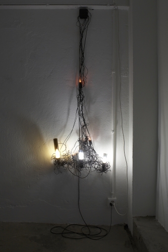 Kit O’ Parts - Francis Baudevin,Lilian Bourgeat,Claude Closky,Delphine Coindet,Laurent Faulon,Swetlana Heger,Jeppe Hein,Pierre Joseph,Claude Lévêque,Ingrid Luche,Didier Marcel,Matthew McCaslin,Jonathan Monk,Petra Mrzyk & Jean-François Moriceau,Loïc Raguénès,Tony Regazzoni,Delphine Reist,Bruno Serralongue,Pierre Vadi,Xavier Veilhan,Kelley Walker,Pae White