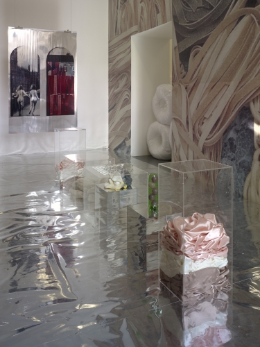 Spaghetti Hoops - Anthea Hamilton