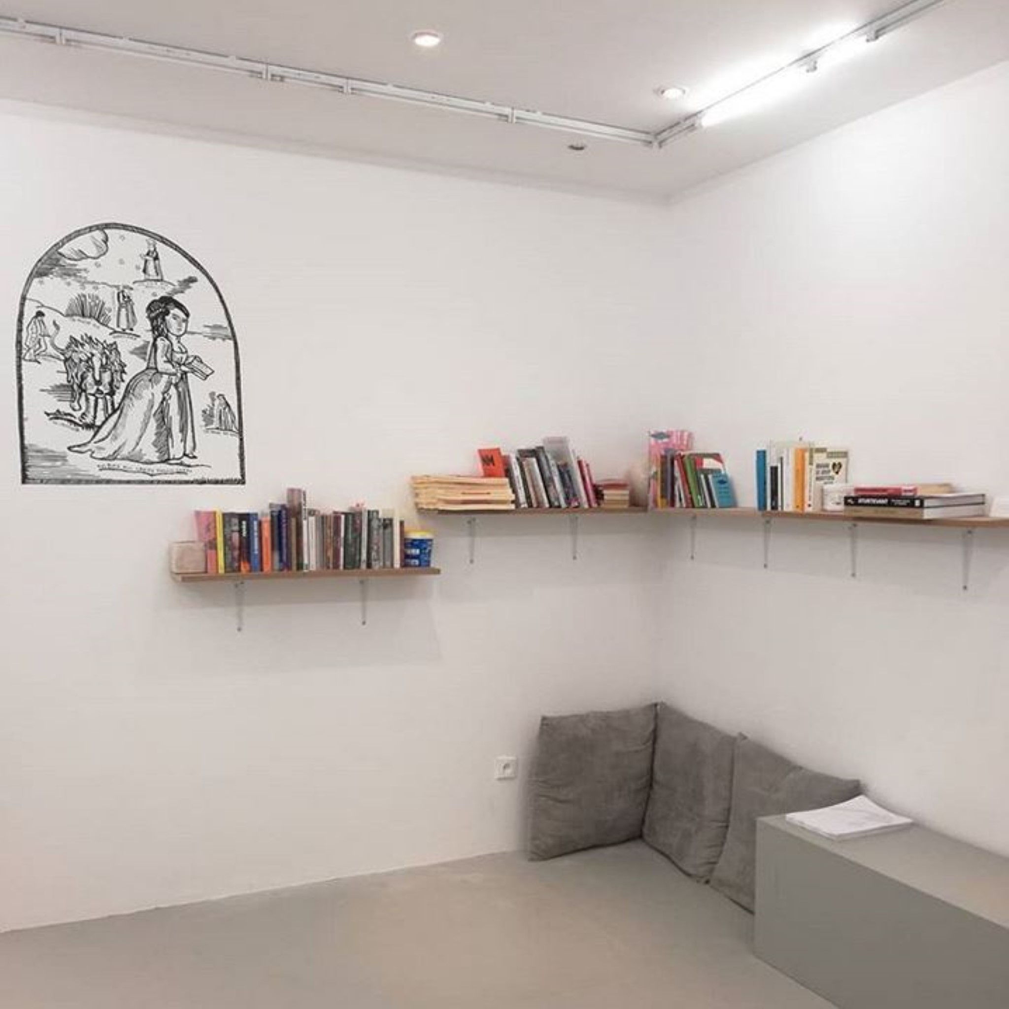 Pleasure of Missing Out - La sèche - The Cheapest University