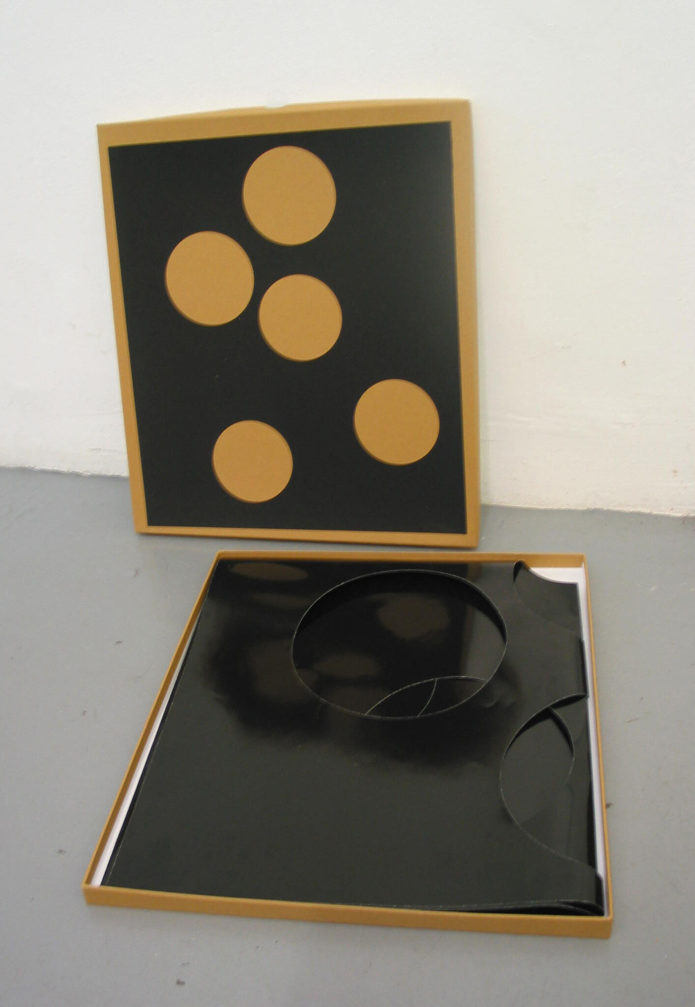 Untitled_wade guyton